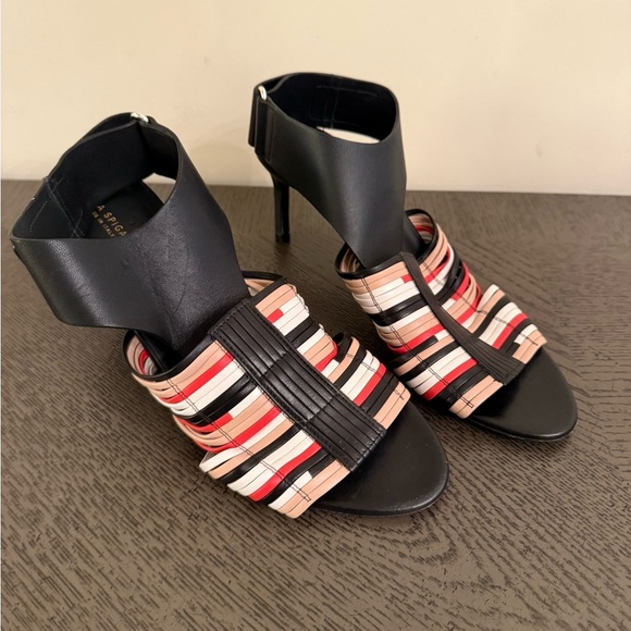 Via Spiga Women's JUSTINE2 Woven Heeled Sandals in Black Multi Size 10 - Picture 1 of 5
